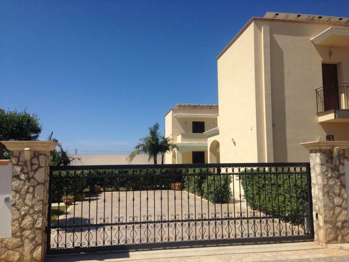 Oasi Tortuga Residence Piscina E Barbecue H24 Mazara del Vallo Exterior photo